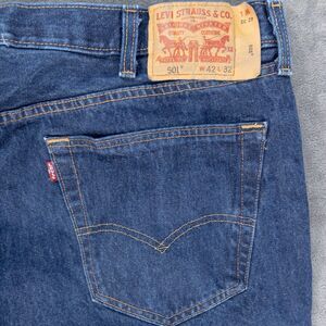 Levi’s 501 Mens Jeans 40x32 Button Fly Straight Leg Medium Blue Denim Classic